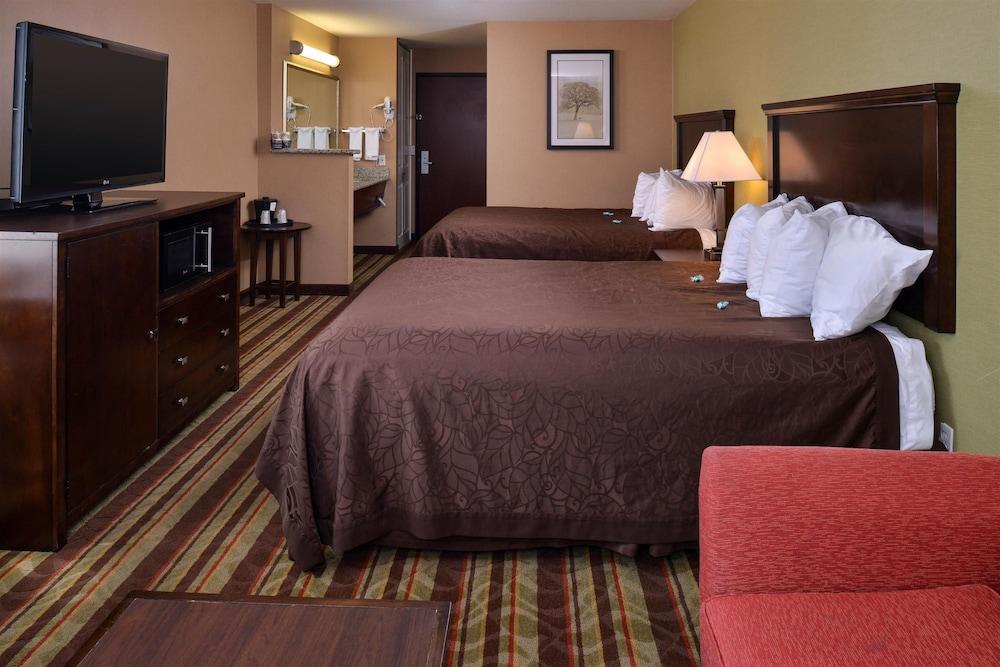 Best Western Wilsonville Inn & Suites מראה חיצוני תמונה