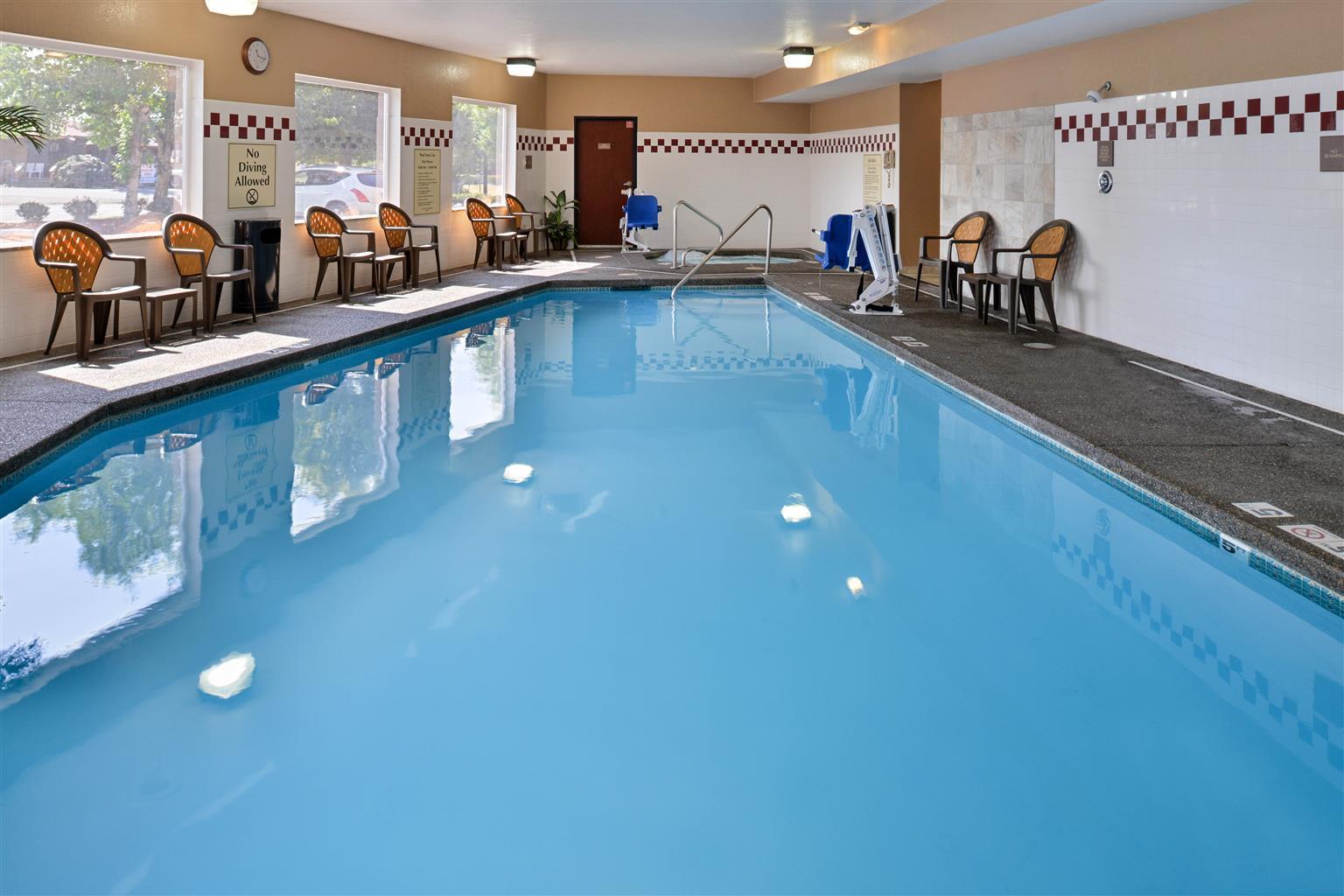 Best Western Wilsonville Inn & Suites מראה חיצוני תמונה