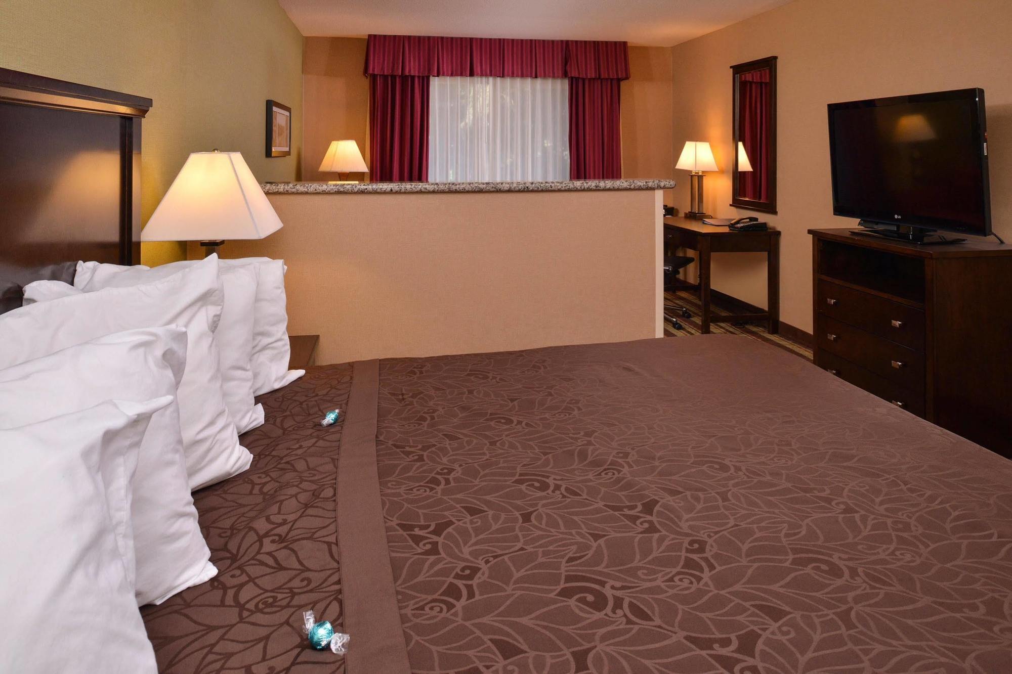 Best Western Wilsonville Inn & Suites מראה חיצוני תמונה